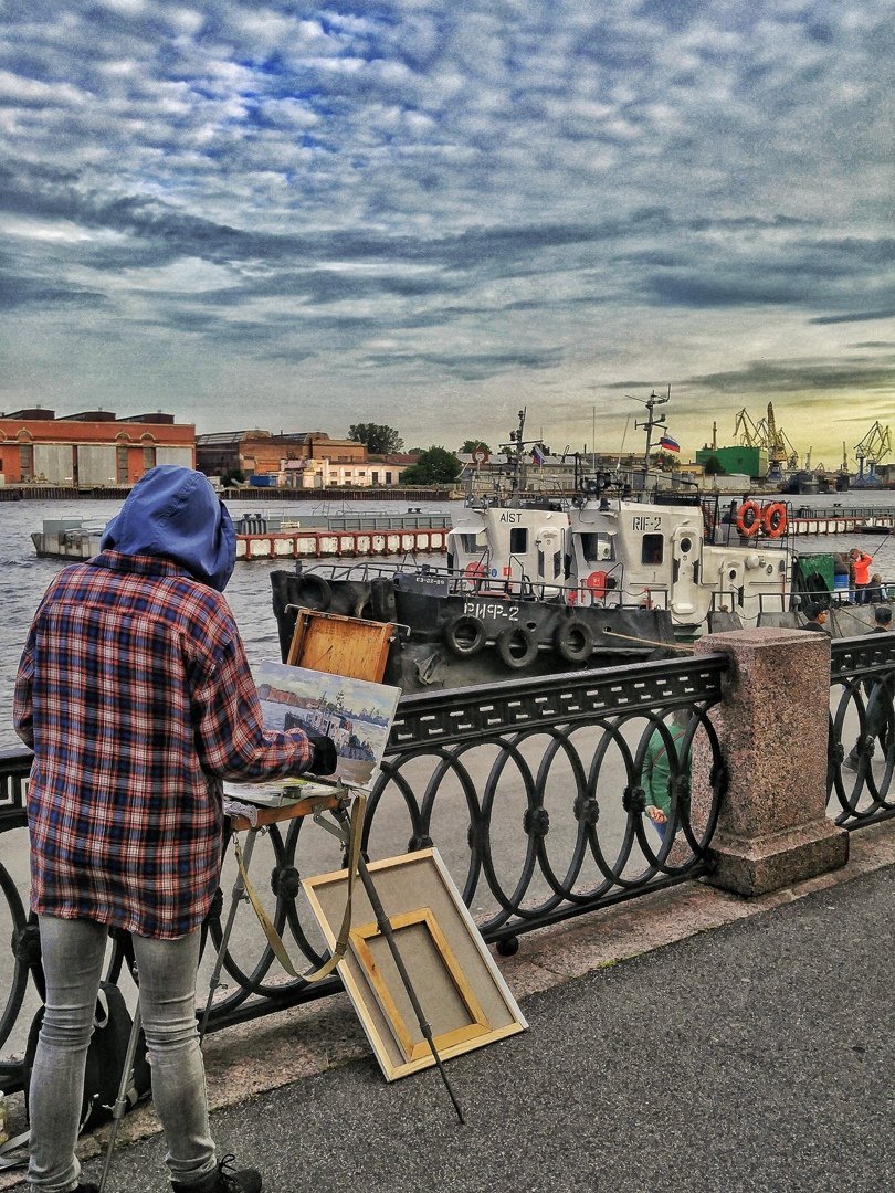 жители питера. ограничения в санкт-петербурге на сегодня. санкт петербург невский проспект люди. население питера. отзывы о жителях санкт петербурга.