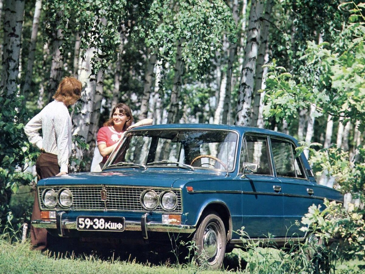 Ваз ссср. ВАЗ 2103 СССР. ВАЗ 2103 реклама СССР. Жигули ВАЗ-2103(1972-1984). ВАЗ 2106 Жигули ССР.