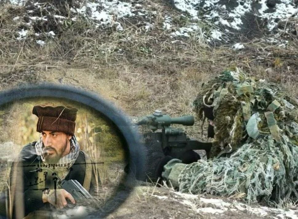 Видит про войну. Спецназ снайпер. Снайпер спецназа гру в Чечне. Снайпер с СВД Чечня.