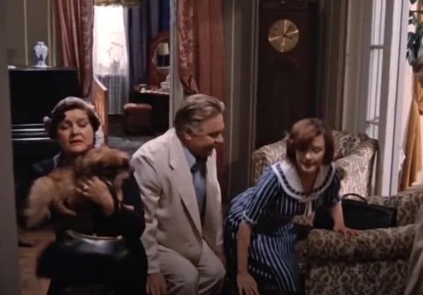 Фильм Москва слезам не верит голубой огонёк. Сцена свадьбы в фильме Москва слезам не верит. Пикантные моменты в фильме Москва слезам не верит. Квартира в фильме Москва слезам Екатерины