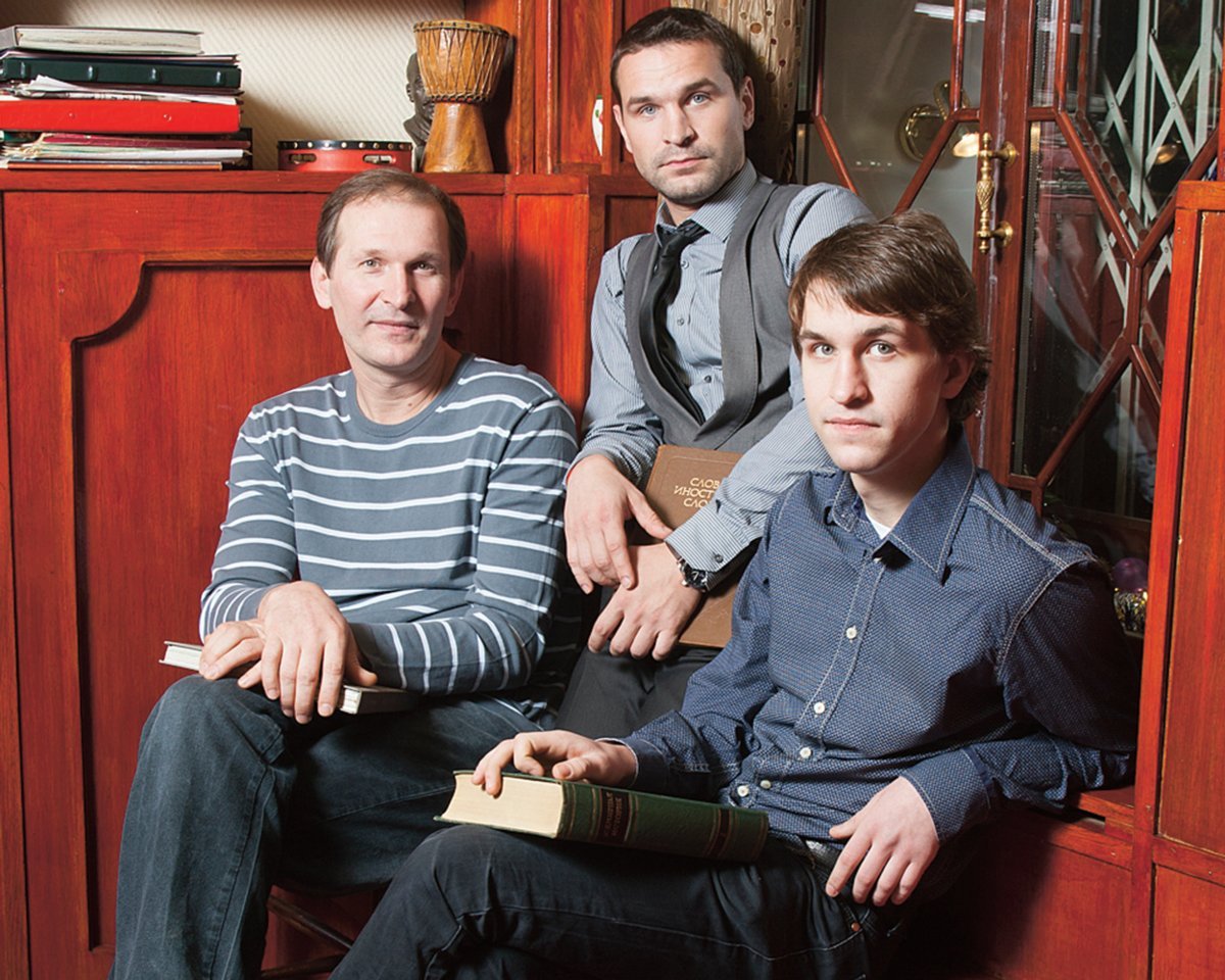 Семья добронравовых фото с сыновьями актеры