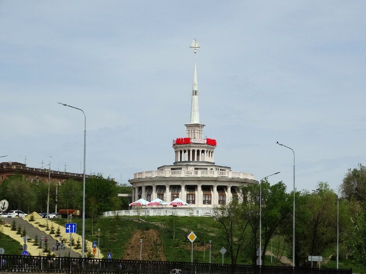 ресторан маяк волгоград