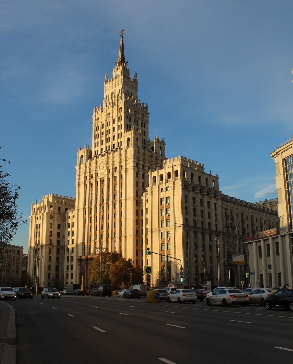 Дома на садовом кольце москвы