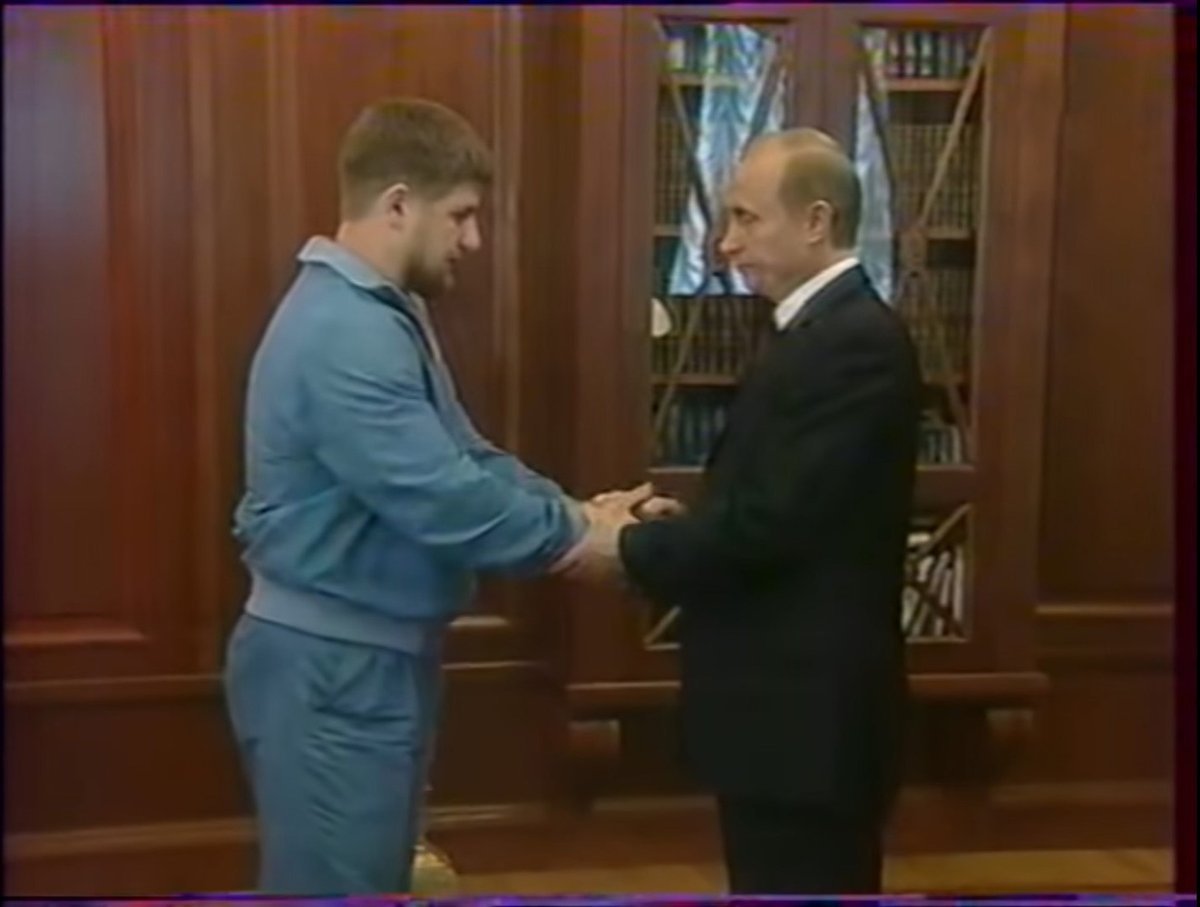 Путин и кадыров в спортивном костюме