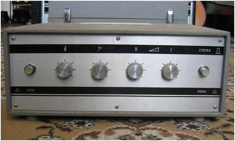 Двухканальный усилитель п70. П 070. П 070. Усилитель п70. Двухканальный усилитель мощности п-70.