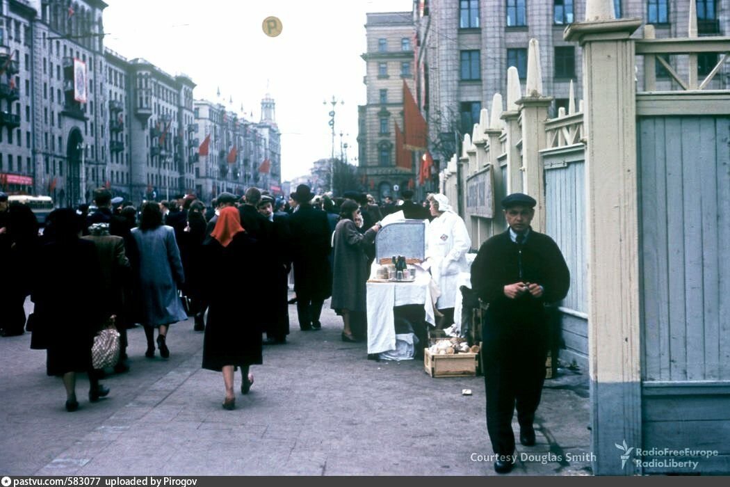 Москва в 1954 году