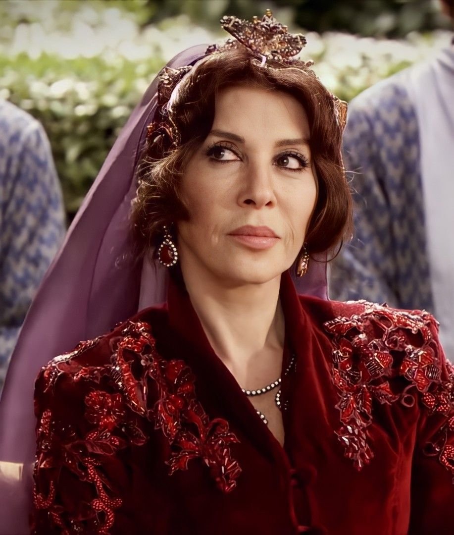 валиде великолепный