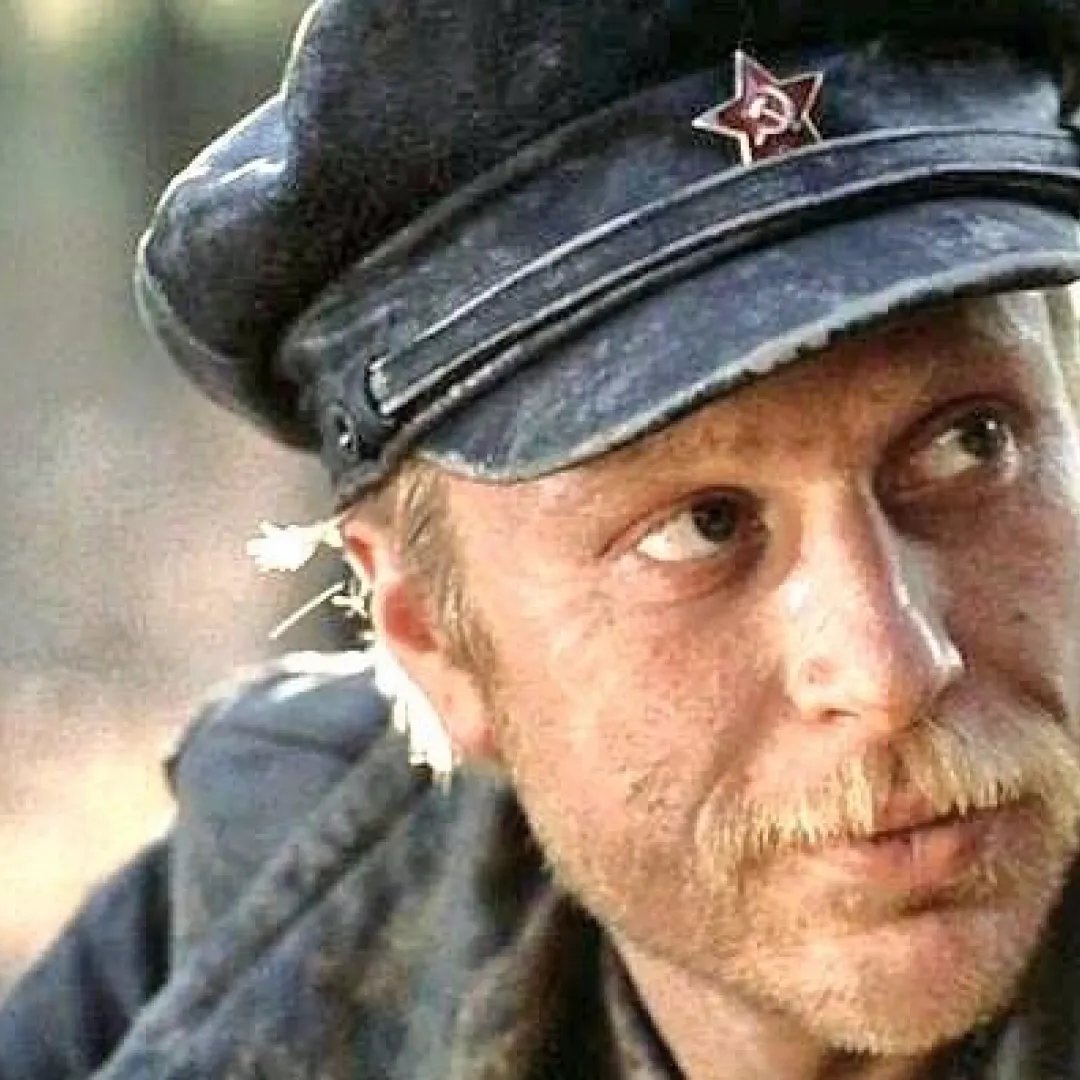 Свой среди чужих картинка