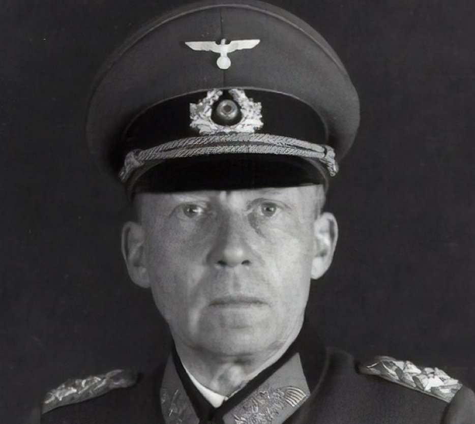 Генералы вермахта википедия. Генерал-полковник Хейнрици. Хейнрици генерал вермахта. Готхард Хейнрици немецкий военачальник. Готхард Хейнрици фото.
