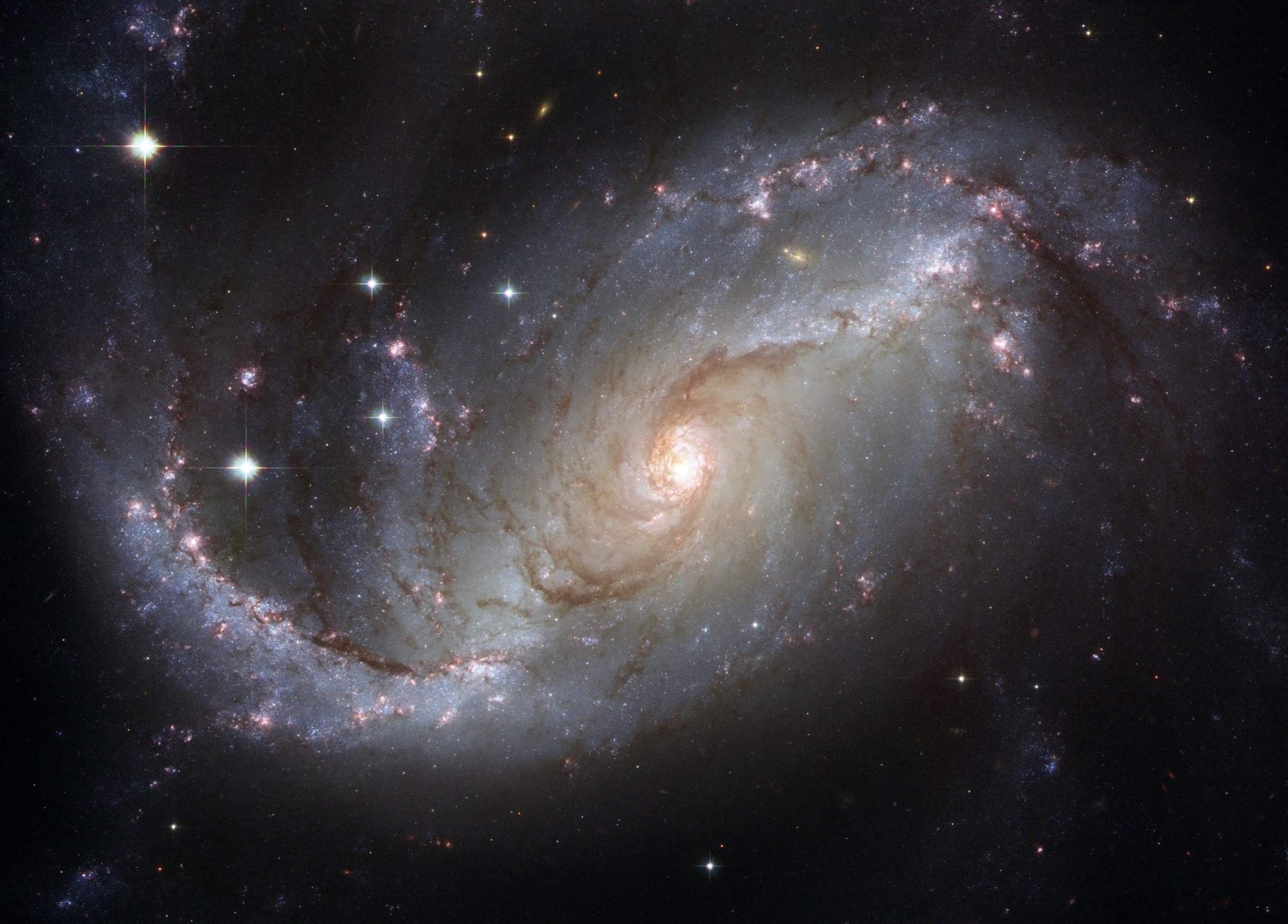 Вселенной 7. Спиральная Галактика NGC 4414. Космос Галактика NGC 1672. Спиральная Галактика NGC 4845. Спиральная Галактика NGC 5792.