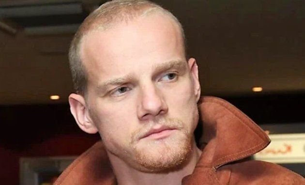 Продавал яблоки до судьбоносной роли. Как выглядит дочь Колокольникова от Раппоп