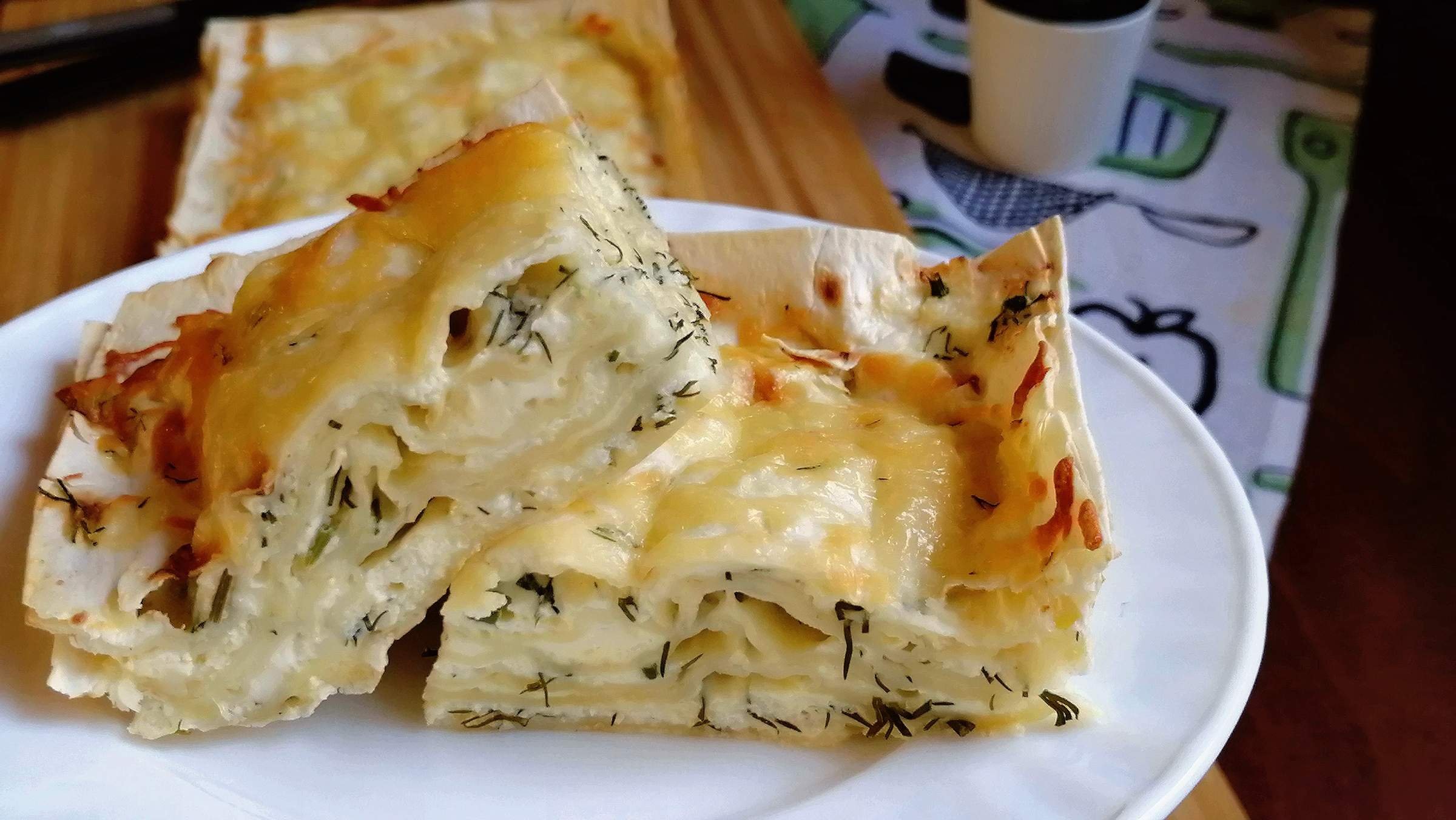 Рваный пирог из лаваша