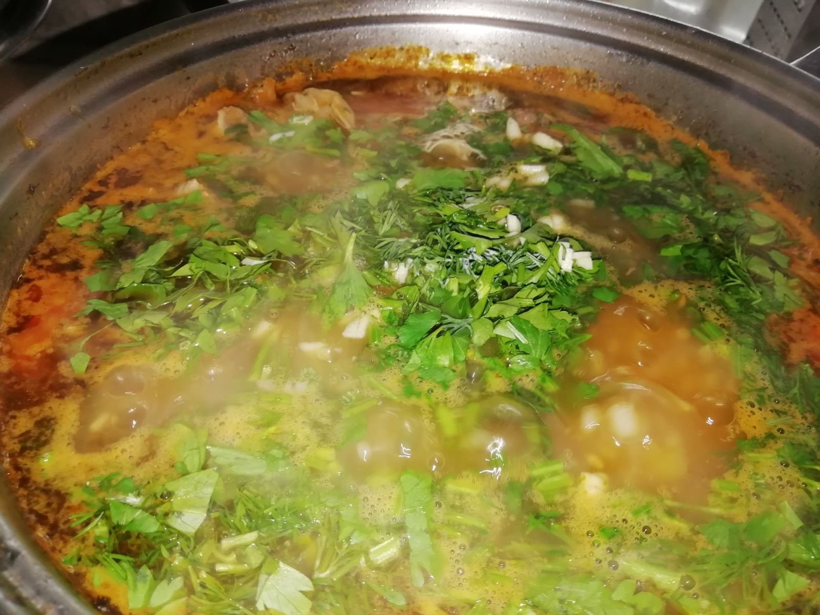 пропорции риса и воды для харчо. мясо, которое используется для приготовления супа харчо?. рис на 4 литра супа. рмс 0517 ad polaris книга рецепты. соотношение риса и воды для харчо.