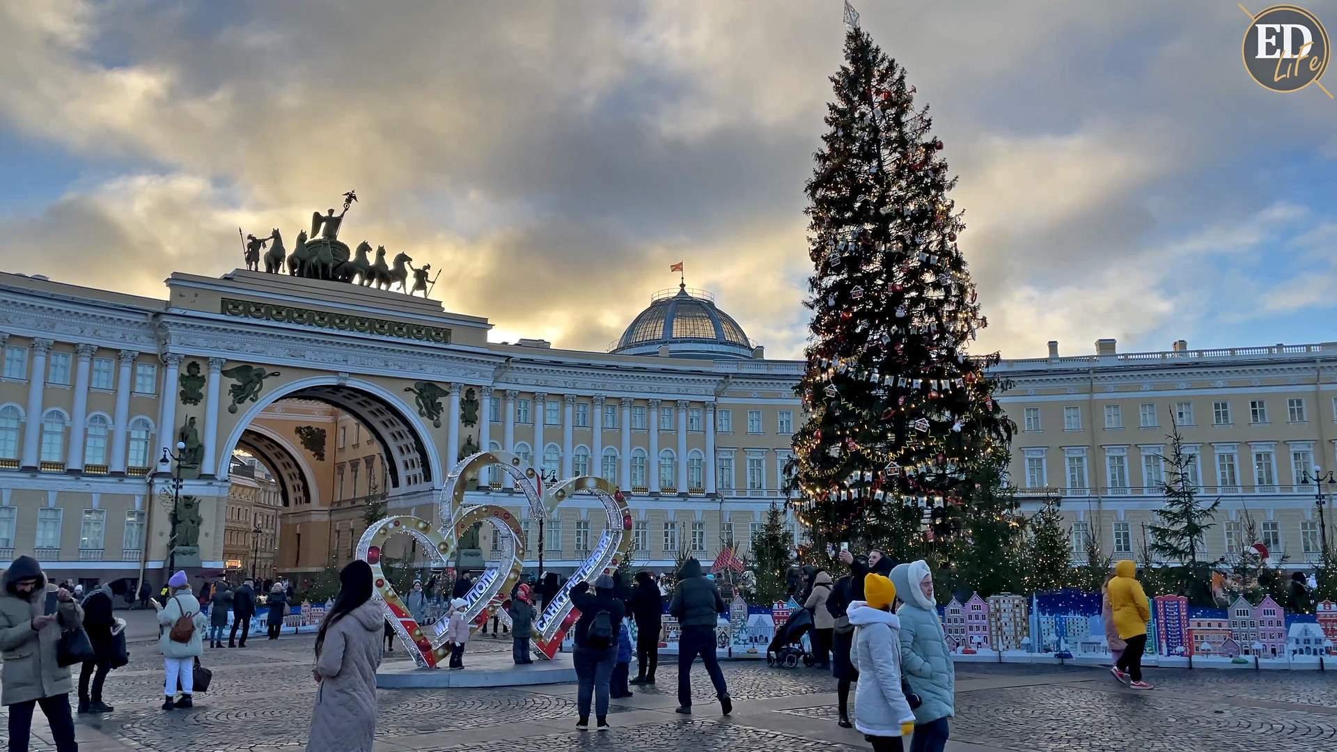 дворцовая площадь в санкт петербурге зимой
