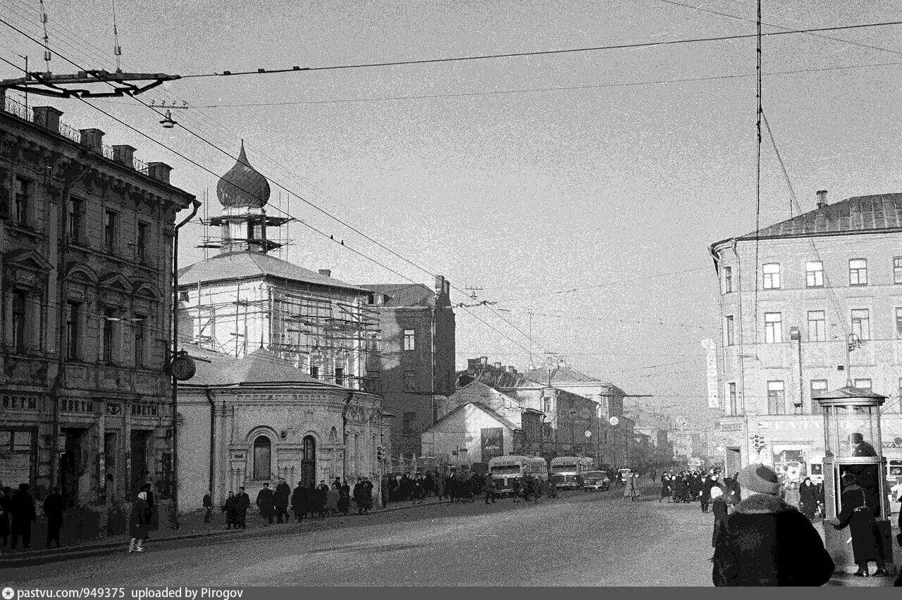 Улица сретенка в москве