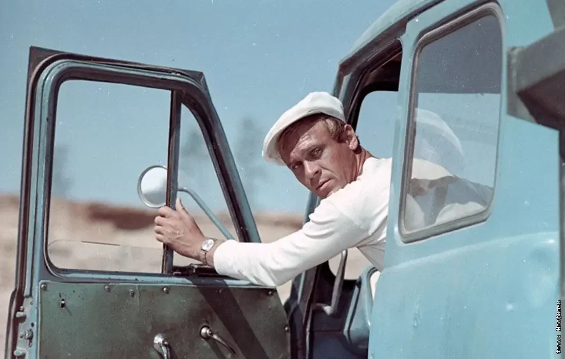 Человек на своем месте меньшов. Анастасия вертинская человек на своем месте. Владимир меньшов человек на своем месте. Человек на своем месте в ролях. Человек на своем месте фильм 1972.