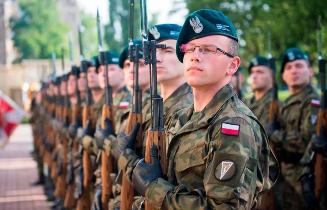 польская армия. польские войска. польская армия. польские военные. солдаты нато.