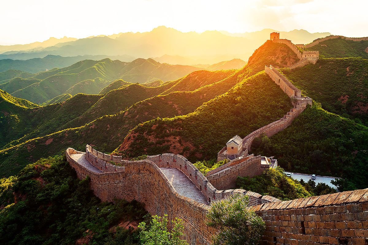Cuanto tardo en construirse la muralla china