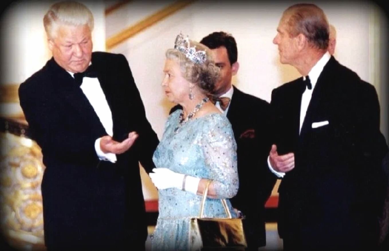 Моя королева переговоров с русской. Ельцин и Королева Англии. Визит королевы Елизаветы в Россию в 1994.
