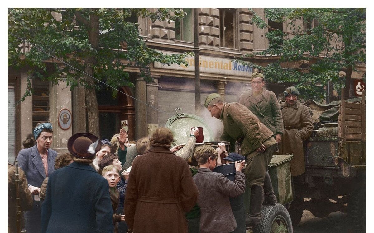 Наши в берлине 1945 год