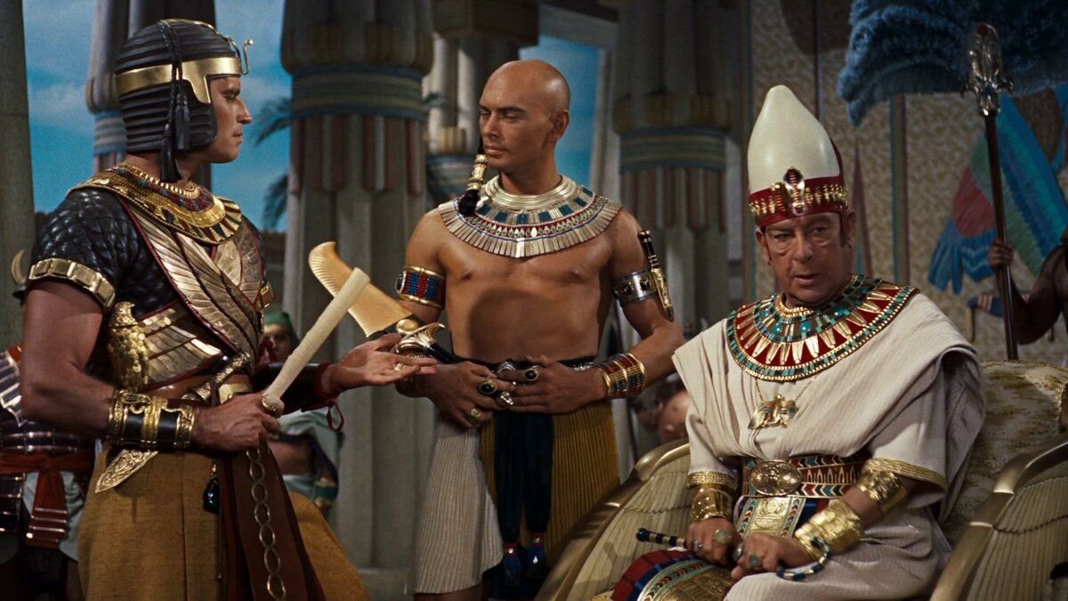 Жрецы фараонов. The ten Commandments 1956. Юл Бриннер десять заповедей. Десять заповедей (1956) (the ten Commandments). Юл Бриннер фараон.