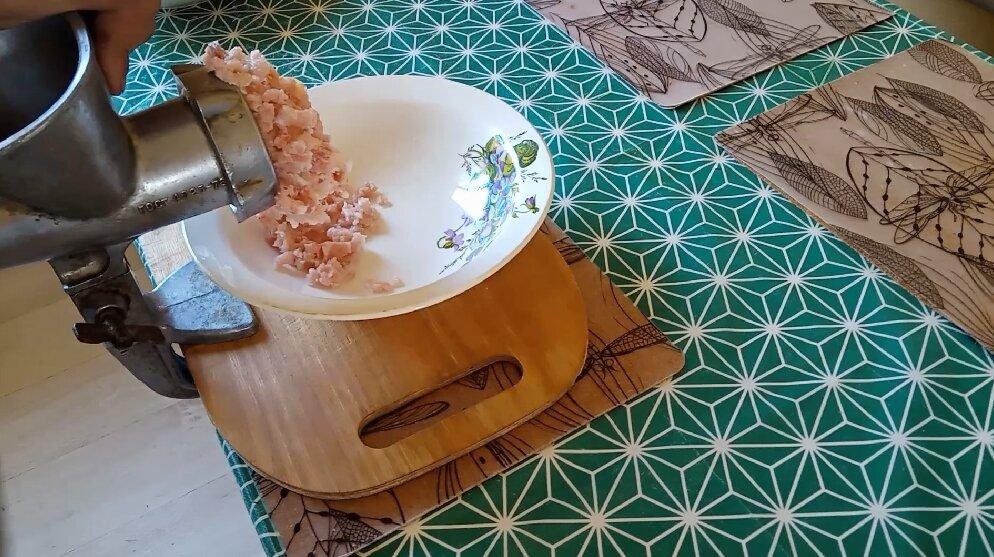 Скоро буду кушать вкусные котлеты
