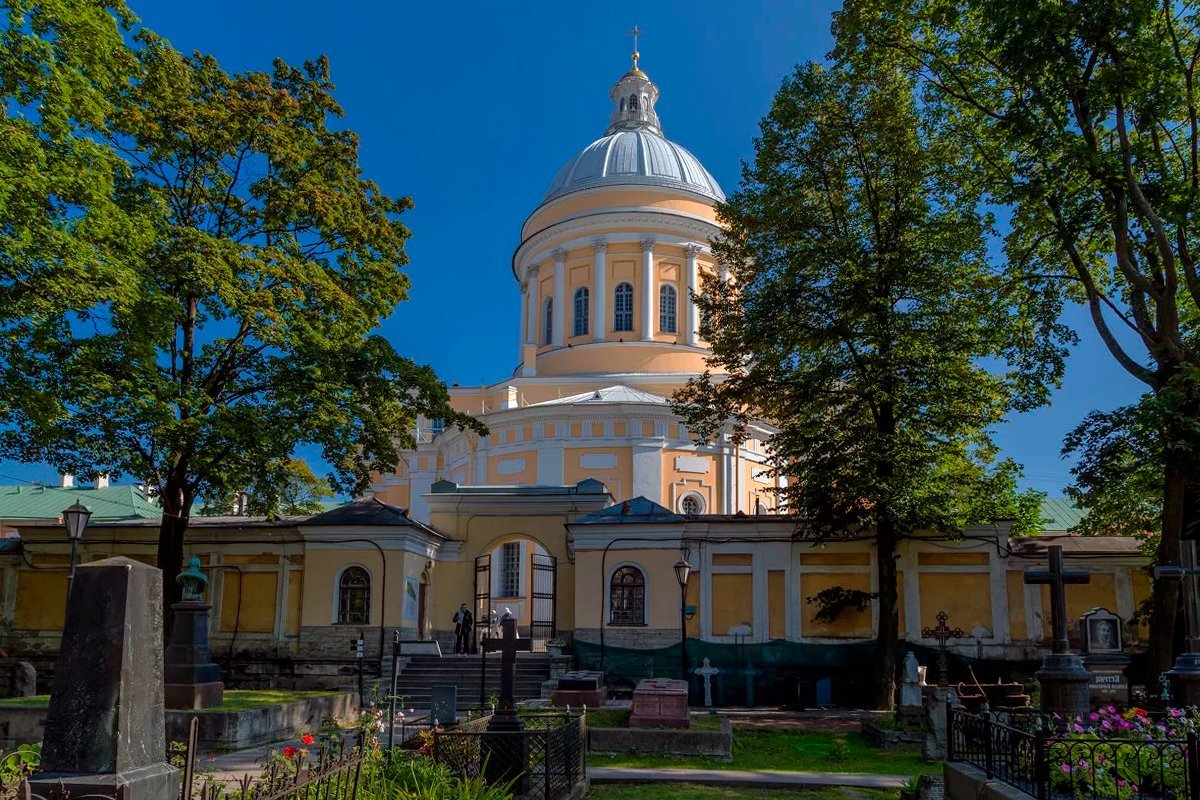 Лавра александра невского в санкт петербурге фото