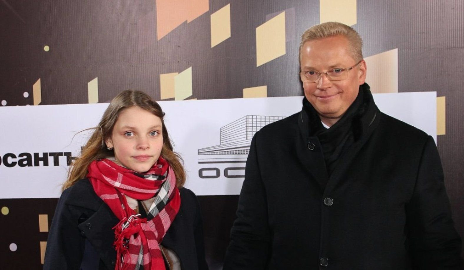 Эрнест мацкявичюс с женой и дочкой фото