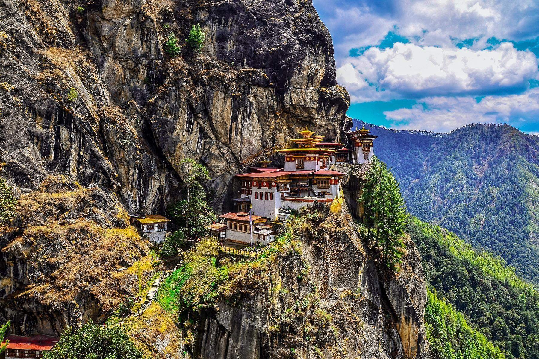 Столица бутана. Королевство бутан (Bhutan). Королевство бутан в Гималаях. Тхимпху — столица королевства бутан. Королевство бутан достопримечательности.