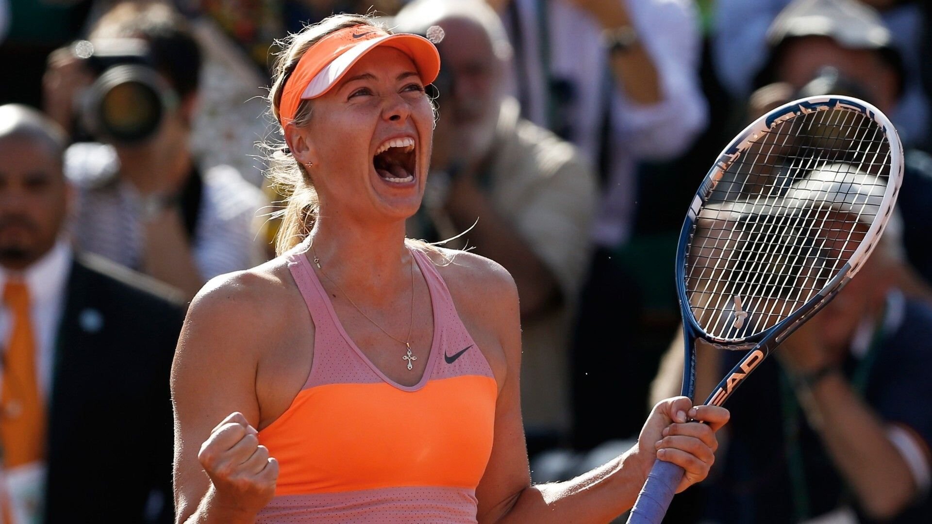 Теннис женщины. Мария Шарапова. Мария Юрьевна Шарапова. Roland GARROS 2014 Шарапова. Шарапова Ролан Гаррос.