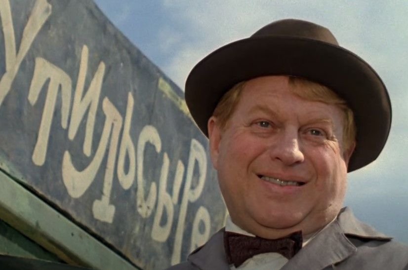 клара румянова 12 стульев. матушка отца федора в 12 стульях. жена отца федора. достоевский о либералах россии совести боге. 12 стульев матушка екатерина.