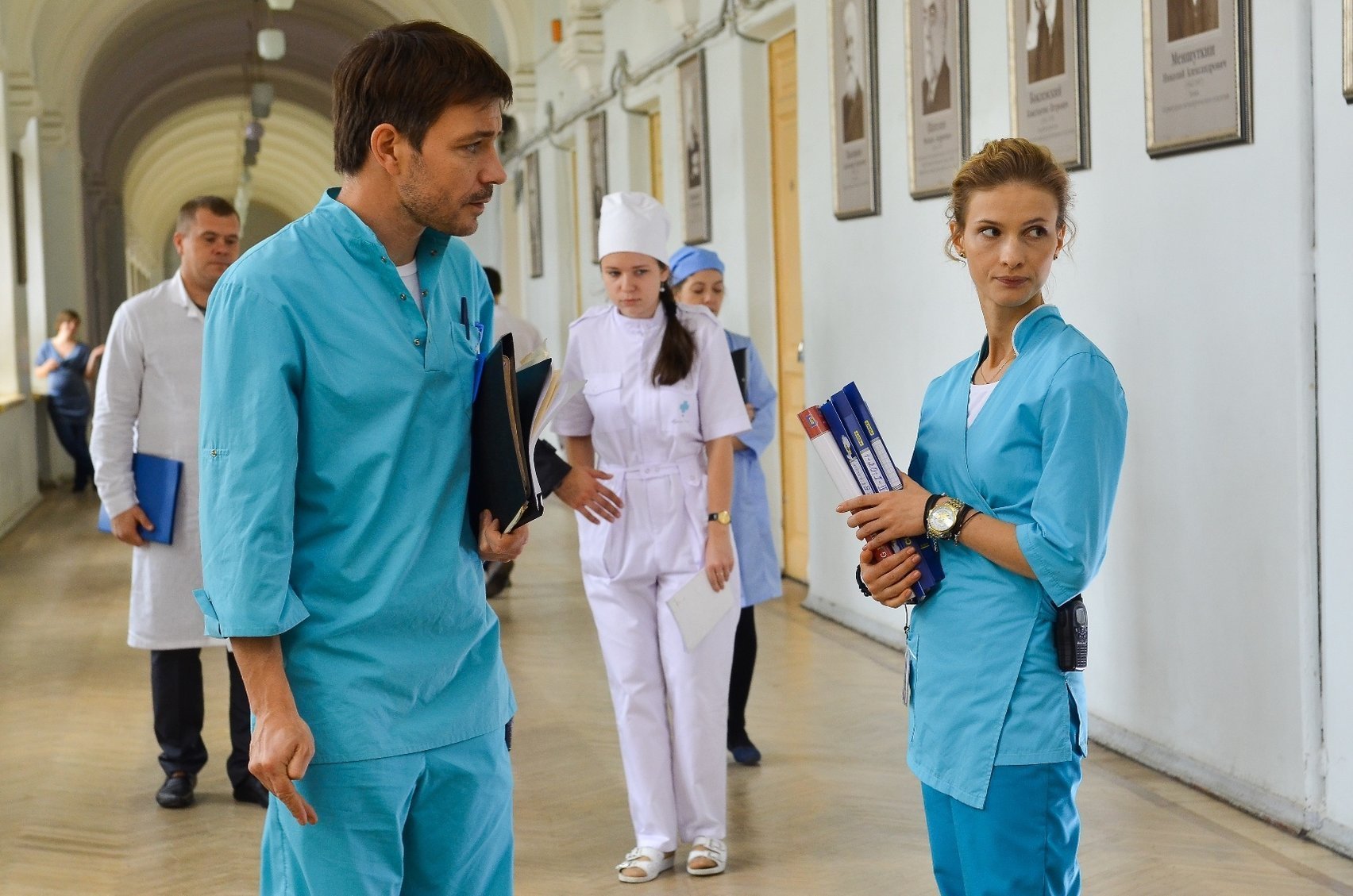 Зав тест. Тест на беременность сериал 1. Тест на беременность се. Течи на беременность сериал. Тест на беременность сериал 2 сезон.