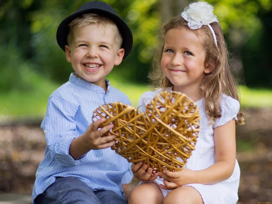 мальчик и девочка 6 лет