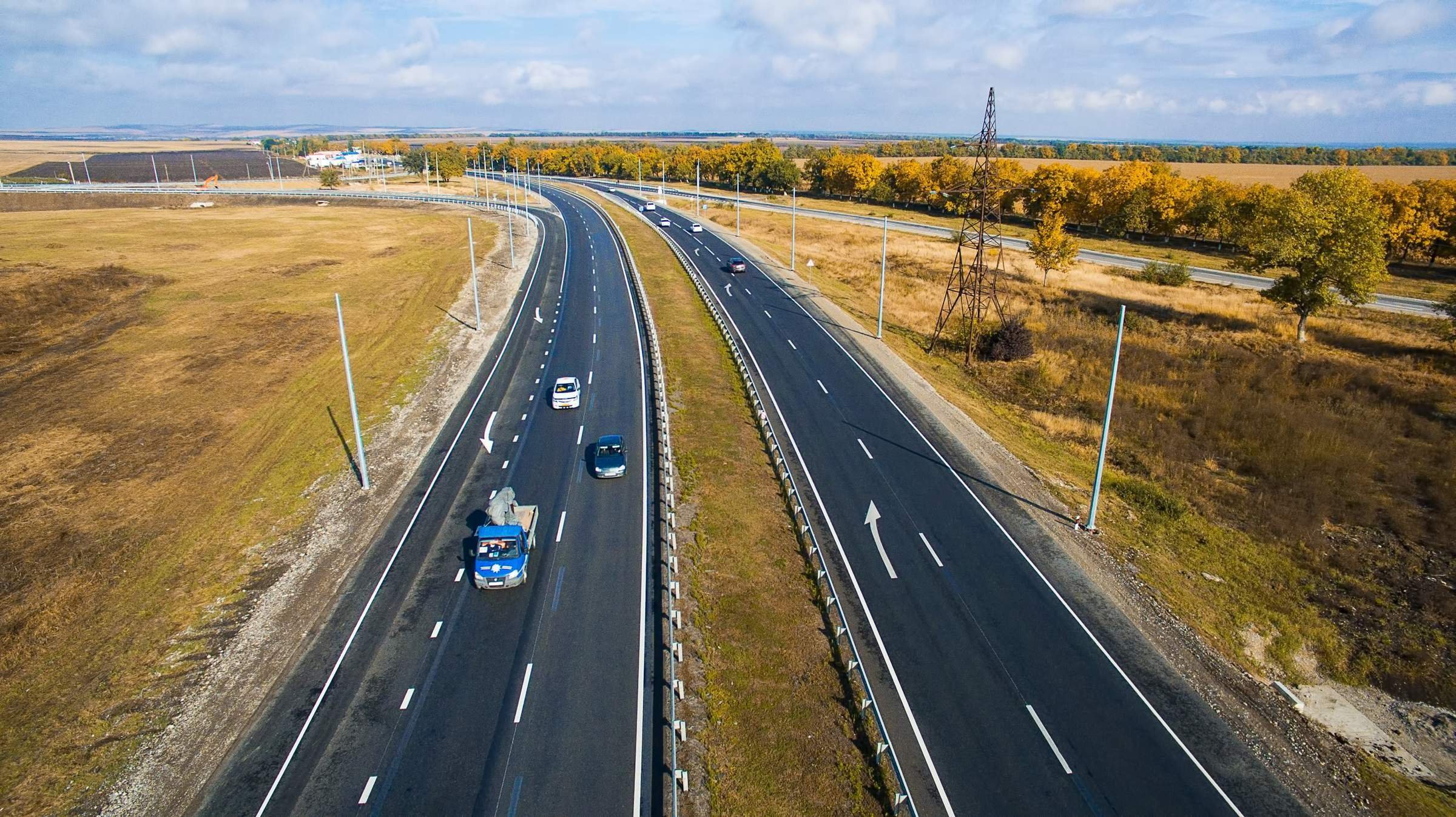 Автодорога. Трасса Кавказ 377 км. Федеральная трасса России. Дороги России Росавтодор. Ставрополь Росавтодор дороги.