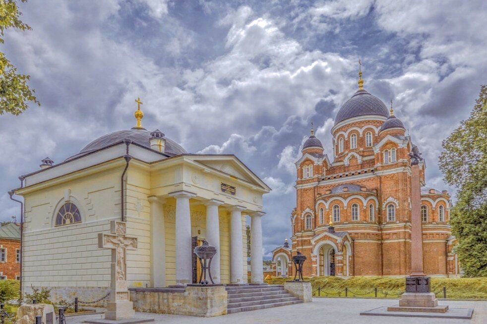 Западное подмосковье бородинский спас история одной семьи и одного монастыря презентация