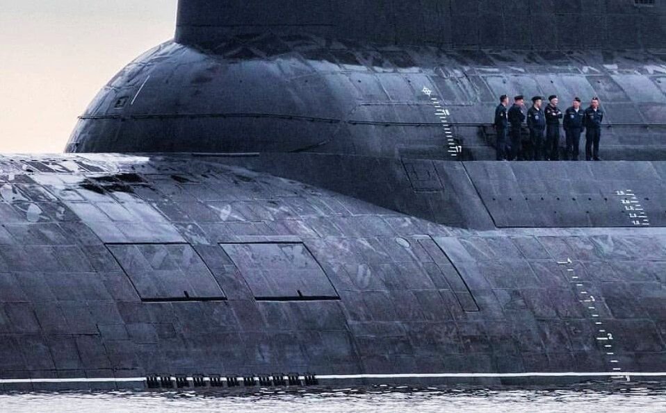Проекты гигантских подводных лодок