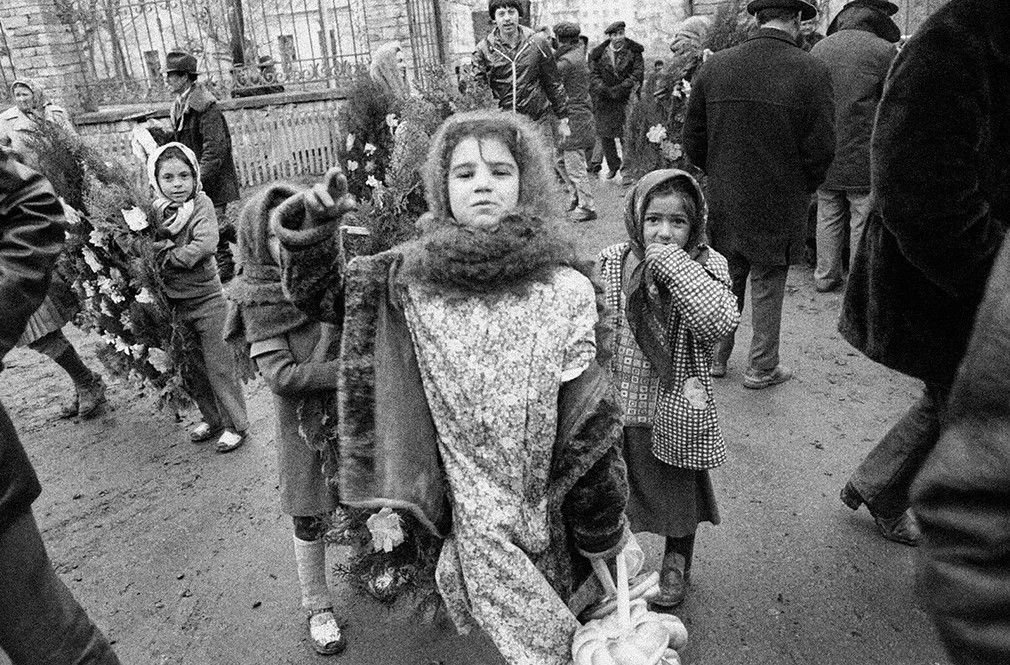 цыгане. цыганский ансамбль тула. цыганка из 90-х. цыганский талисман ансамбль москва. цыгане раджастхана.