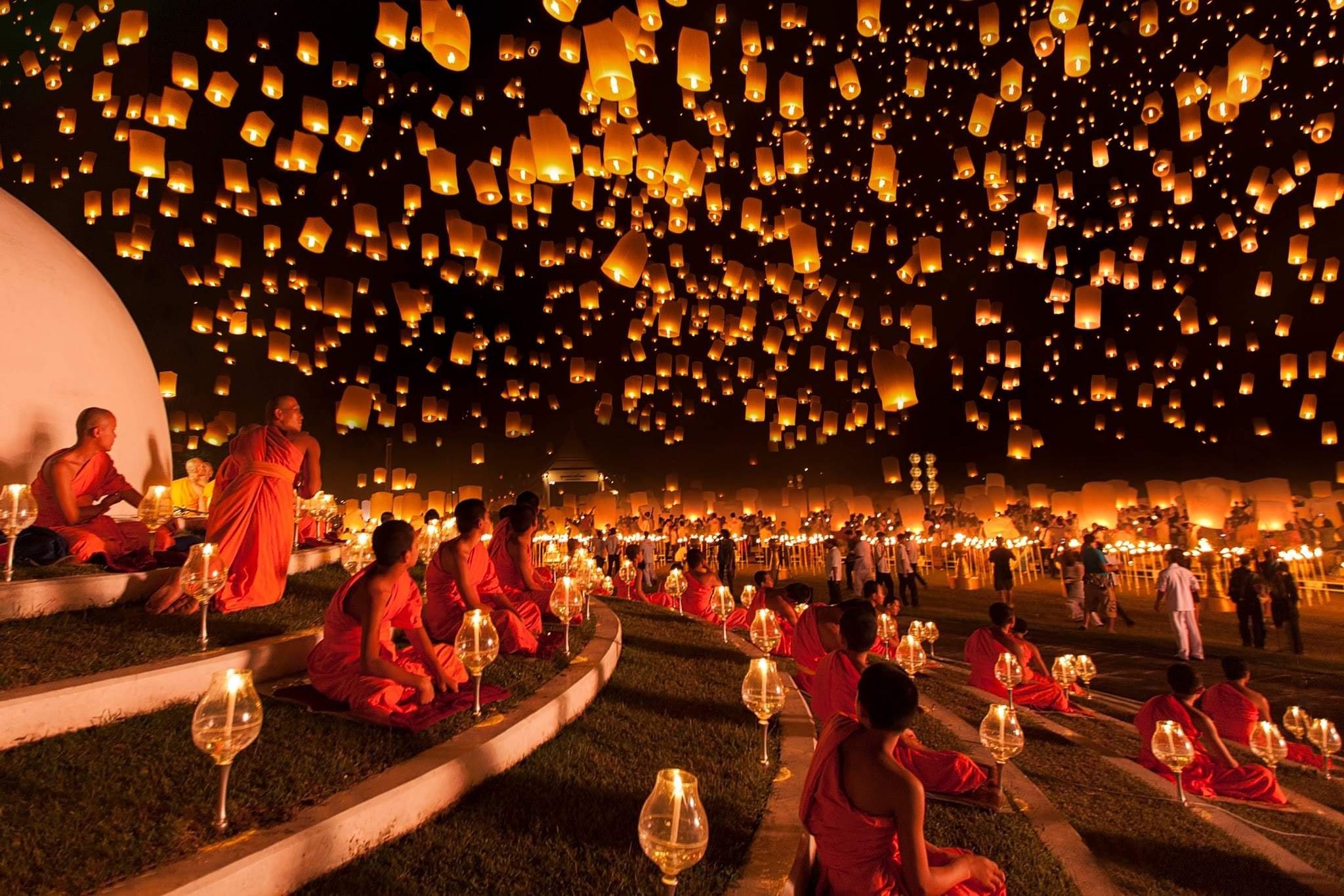 Интересные праздники. Лой Кратонг. Праздник фонарей (Lantern Festival) — Китай, Тайвань. Весак буддийский праздник. Йи Пенг Тайланд.