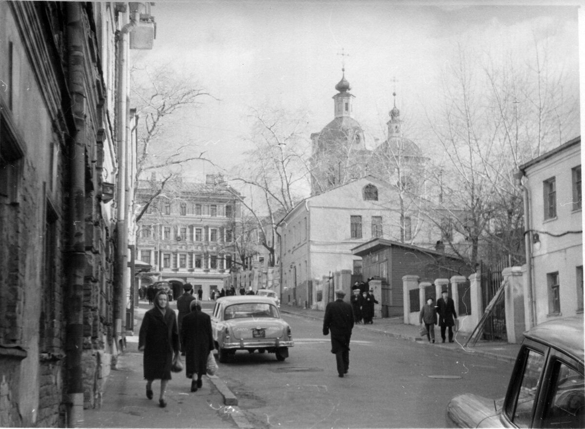 рождественка улица москва старые