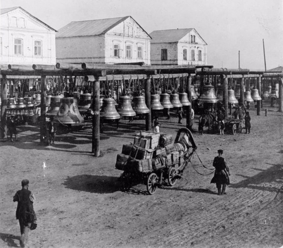 История год назад. Нижегородская ярмарка 20 век. Нижегородская ярмарка 19 век. Нижегородская ярмарка начало 20 века. Ярмарка Нижний Новгород 19 век.