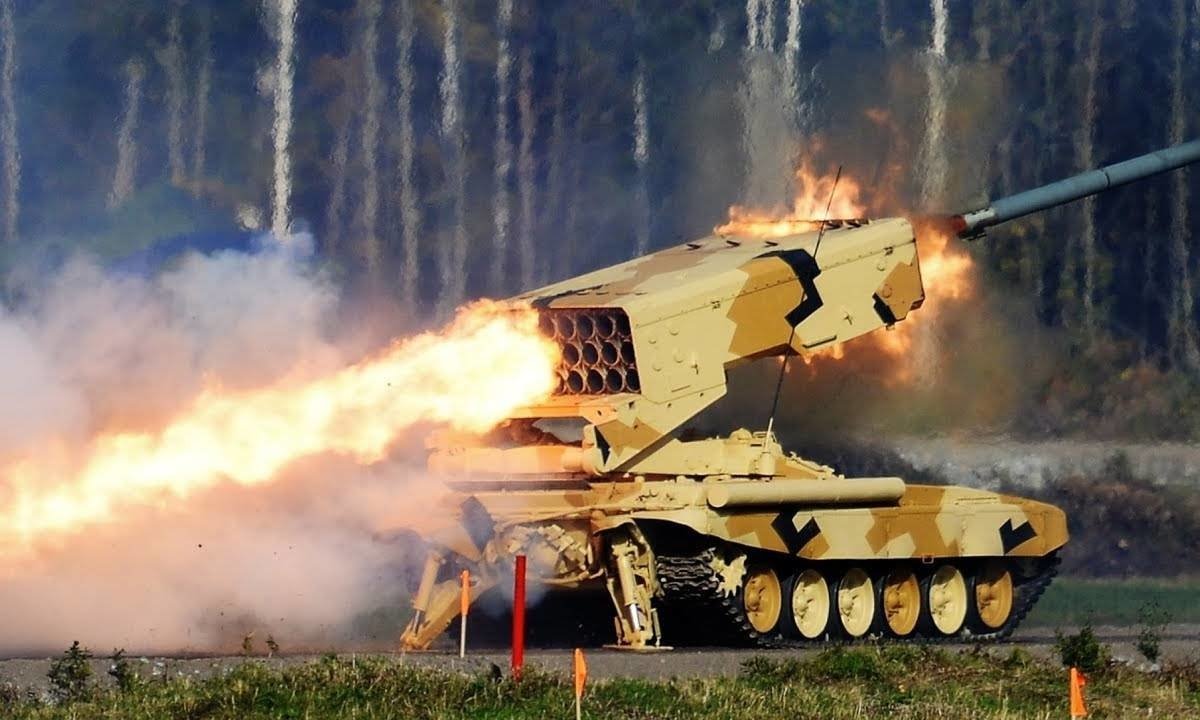 Фото солнцепека военная машина