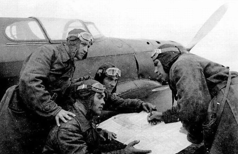 Многим летчикам великой отечественной. Лётчики истребители Великой Отечественной войны 1941-1945.