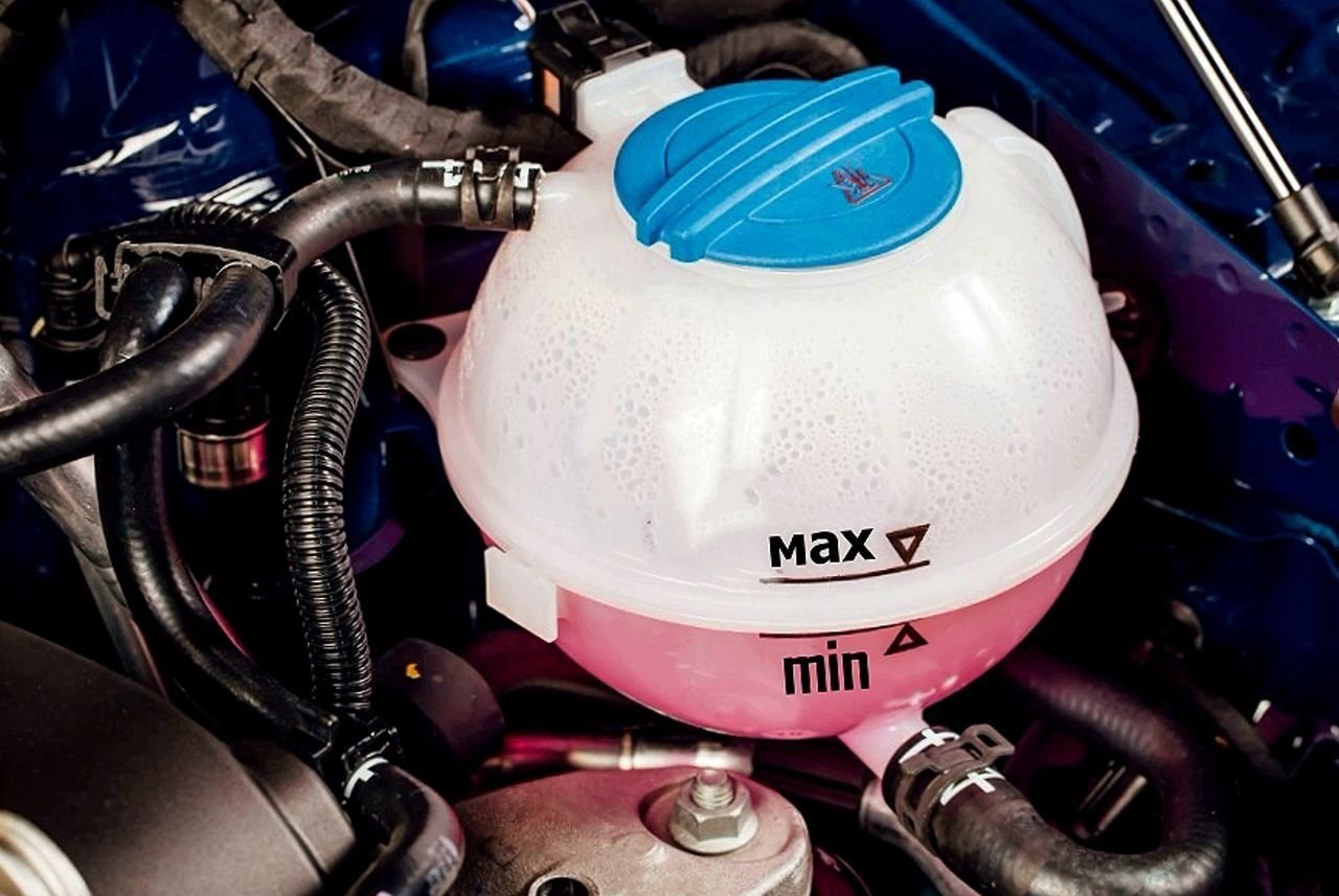 Нужно ли промывать систему охлаждения двигателя автомобиля при замене ...