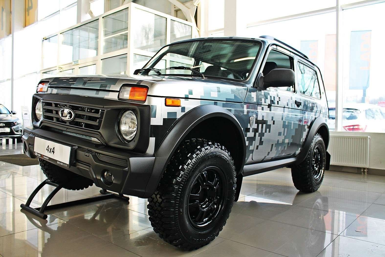 Нива легенд тольятти 2023. Lada Niva 4x4 Bronto. Нива 2121 Бронто. Нива 4х4 Бронто 2021. Lada ВАЗ 2121 4x4 Bronto.