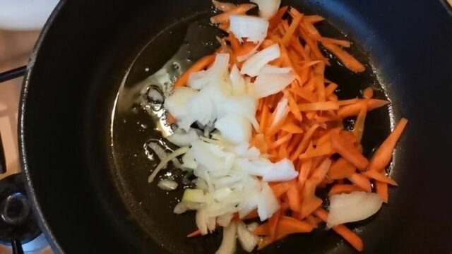 Сырный суп с замороженными грибами