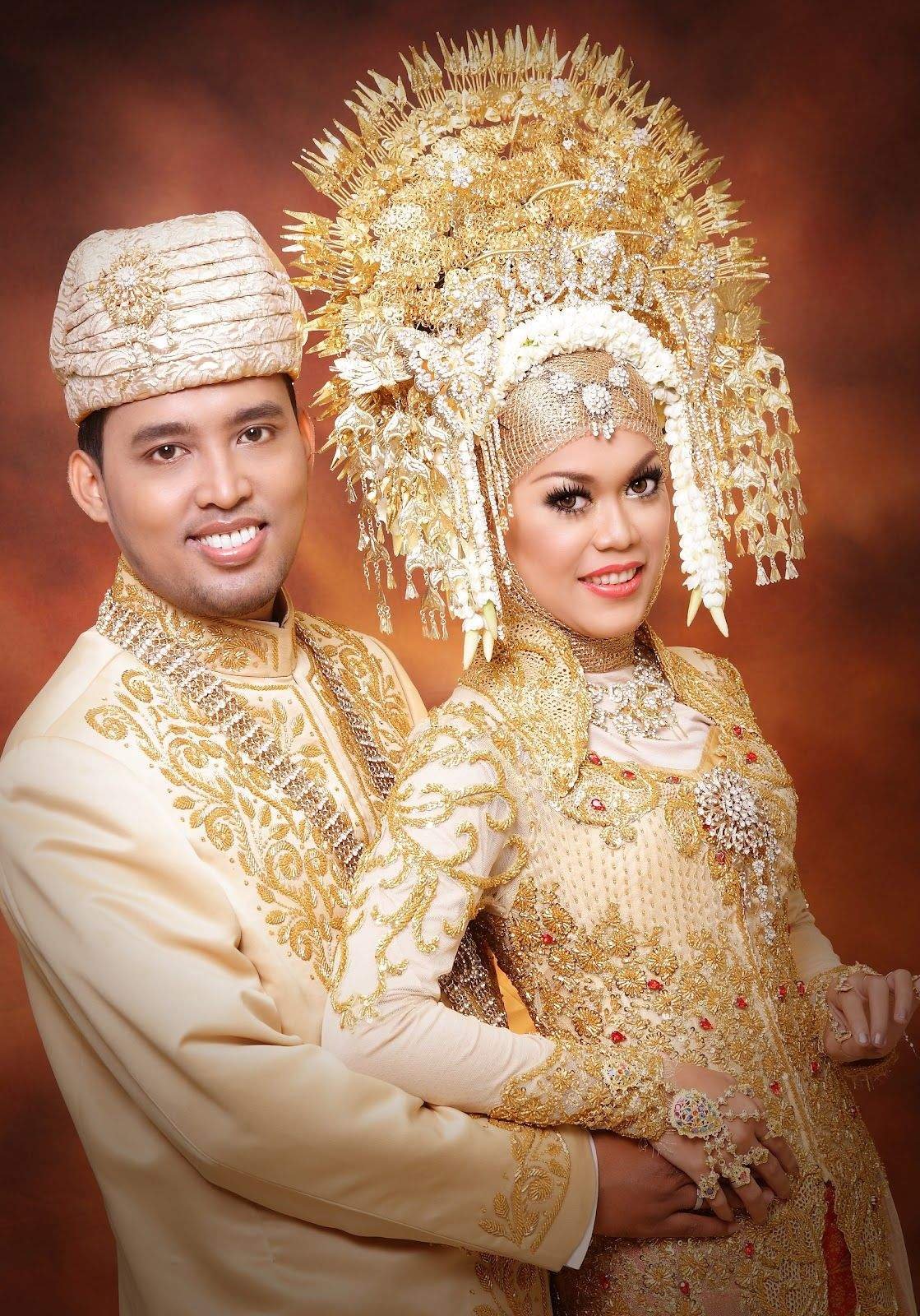 Индонезийский национальный костюм