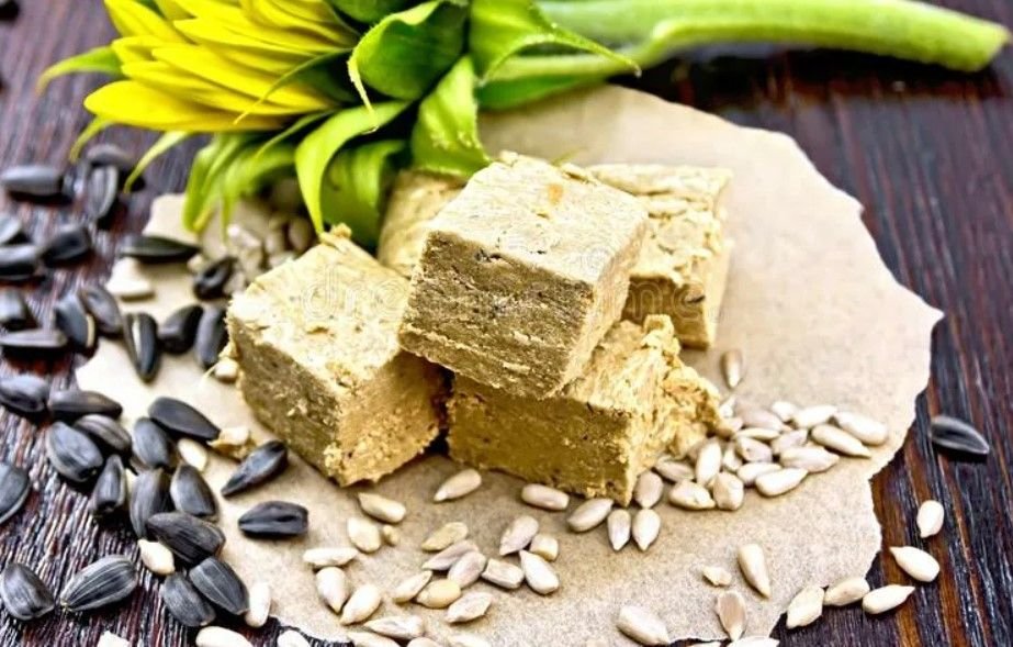 Халва подсолнечная с семечками. Азовская кондитерская фабрика кухмастер халва 5. Халва подсолнечная тимоша. Халва с абрикосом мааг. Халва форт граунд.