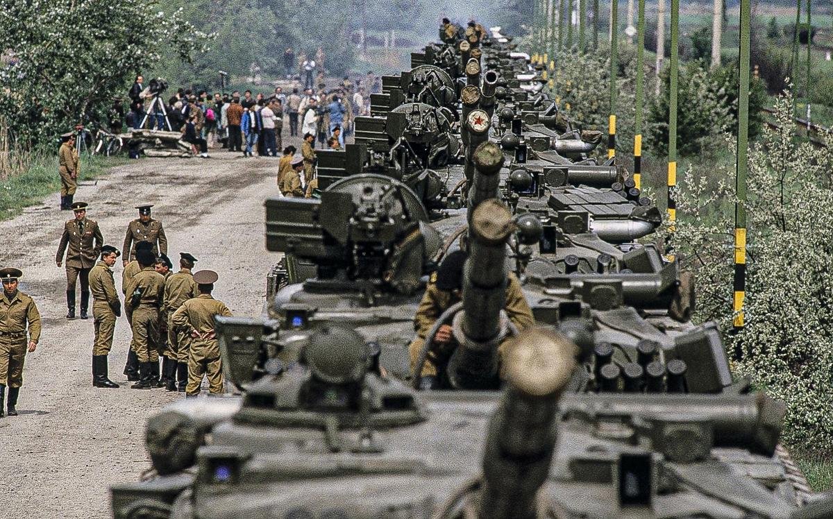 Выход войск. Вывод советских войск из Венгрии 1991. Вывод советских войск из Венгрии 1990. 19 Июня 1991 — завершился вывод советских войск из Венгрии. Советские войска в Венгрии 1989.