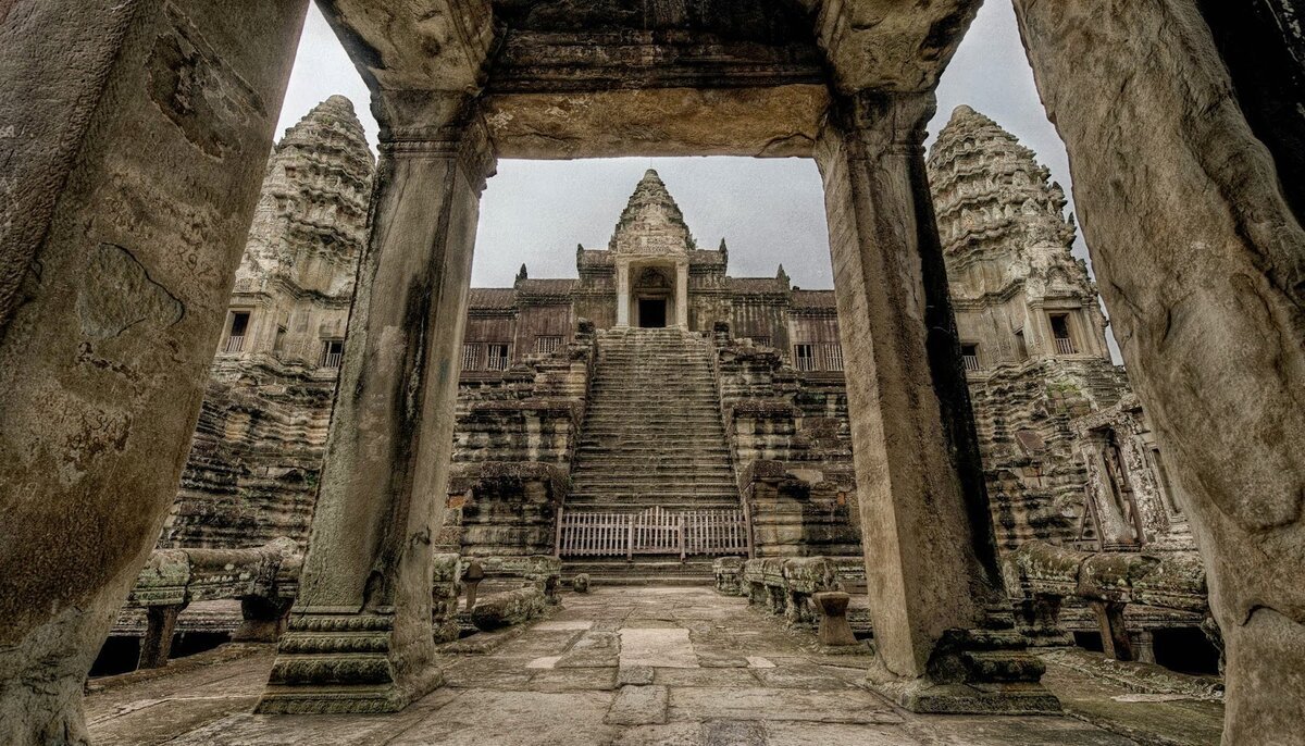 Камбоджа древний город Ангкор