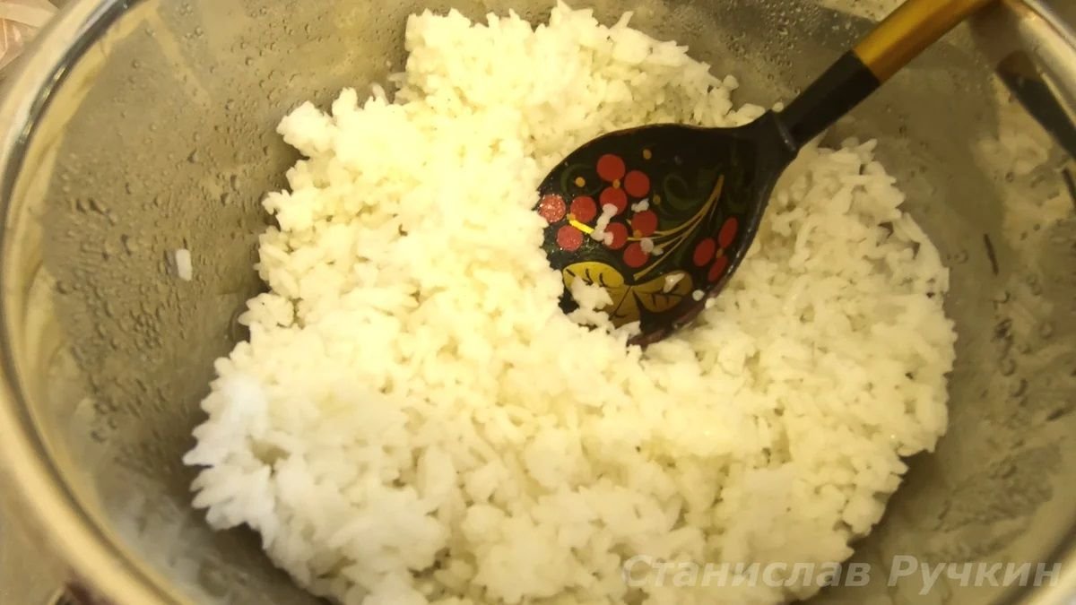 Рецепт рассыпчатого риса с морковью. Рассыпчатый рис. Персидский расыпчатыйрис. Hfccsgxfnsq HBC lkz j,;FHRB. Как приготовить 4 риса смесь на гарнир рассыпчатый.